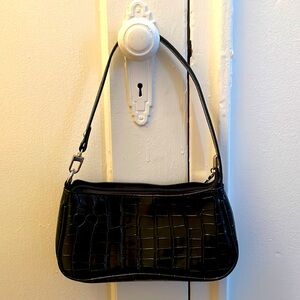 SHEIN Black Shoulder Clutch